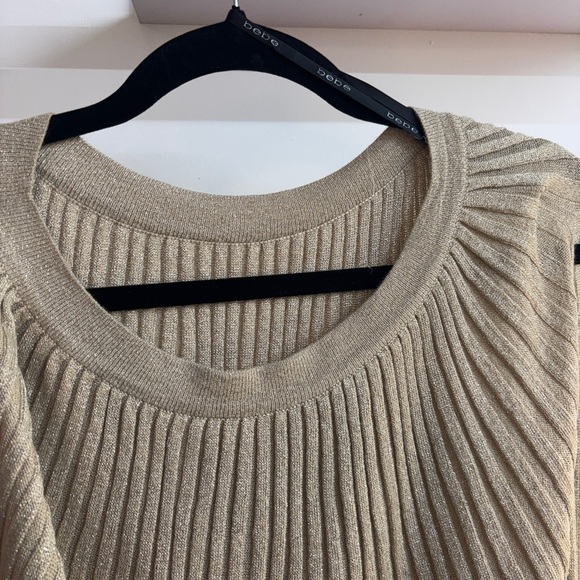 Bebe Beige Cream Sparkling Ribbed One Shoulder Top - Picture 3 of 5